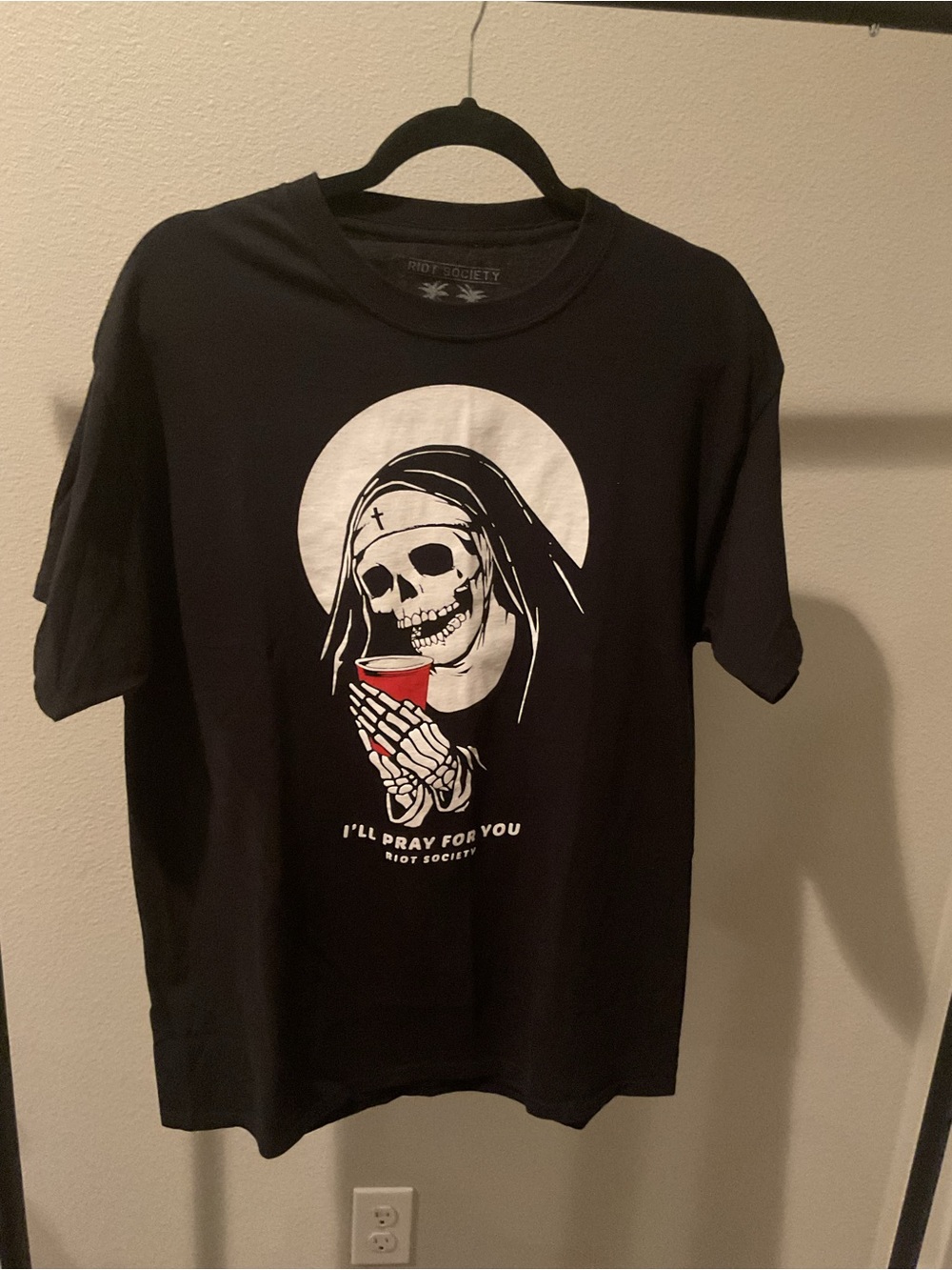 riot society Black Tee with White Skull Nun and Red Cup - Picture 2 of 4